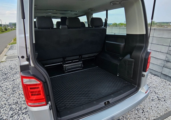 Volkswagen Caravelle cena 132717 przebieg: 180000, rok produkcji 2015 z Tarczyn małe 211